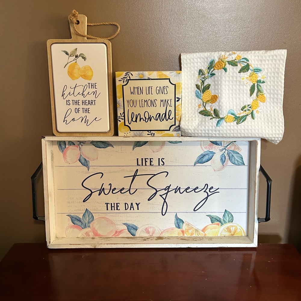 Source Unknown Lemon-Themed Decor Set